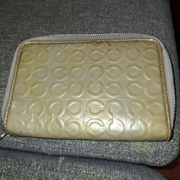 Coach Checkbook  Wallet - Picture 5 of 8